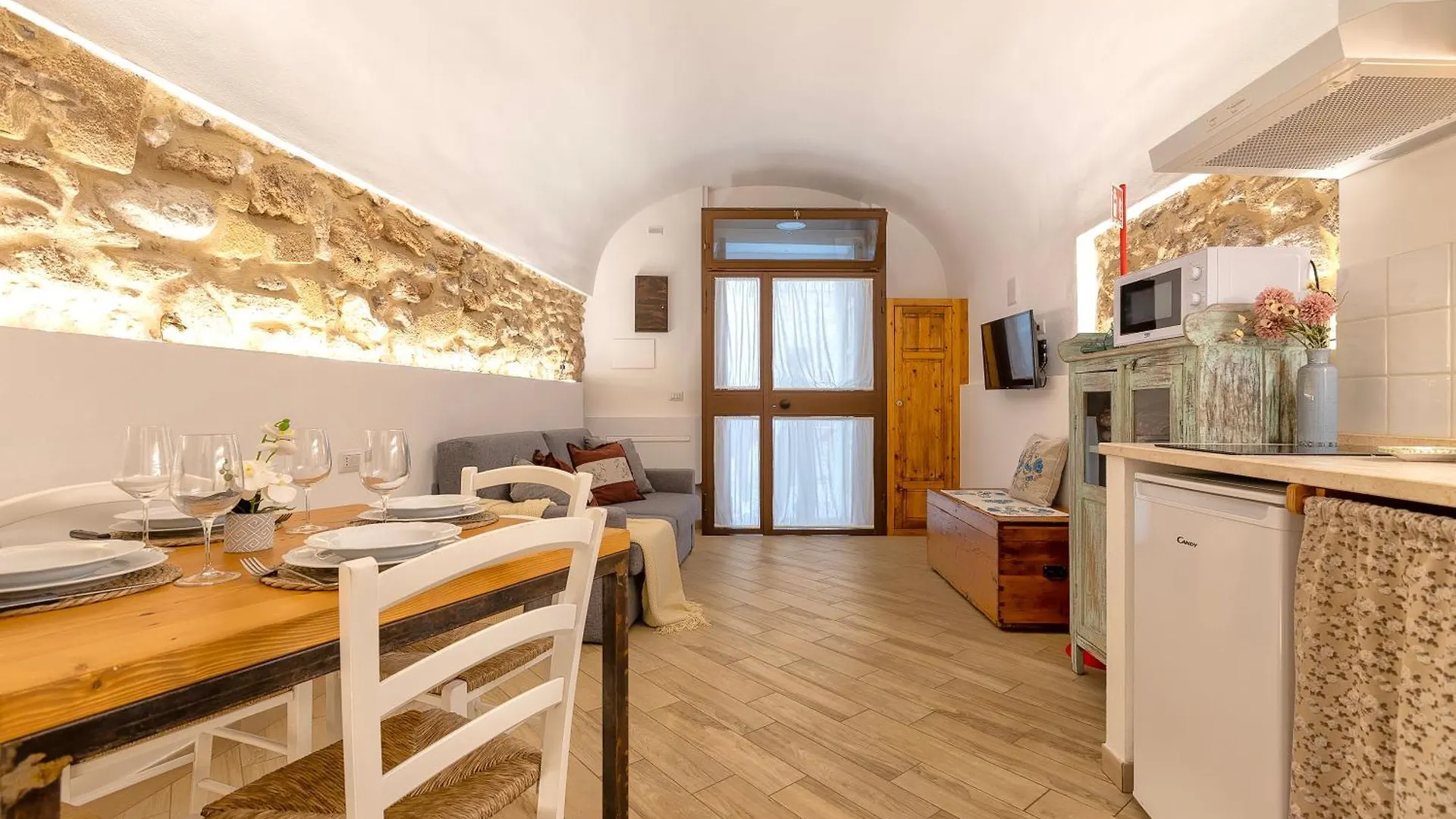 Dentro Le Mura Alghero